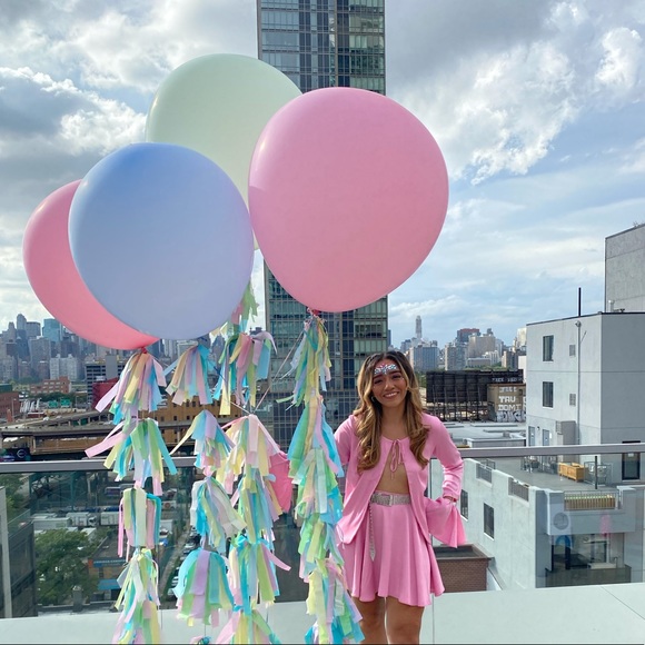 matching blouse & skirt set from Basliq - Picture 2 of 2